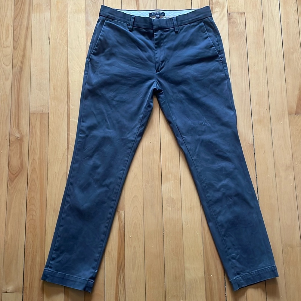 Banana Republic Fulton Chino pants